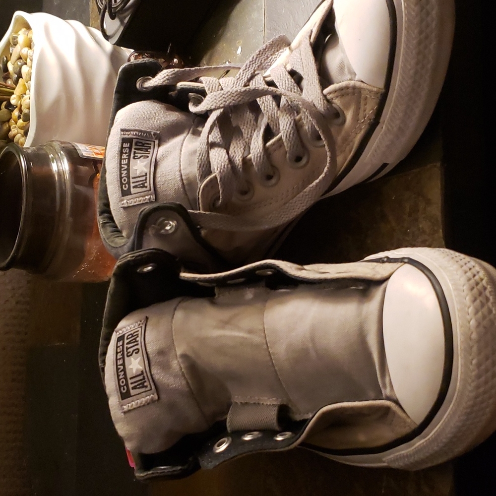 CONVERSE ALL STARS HI TOPS UNISEX Sz7 Men Grey